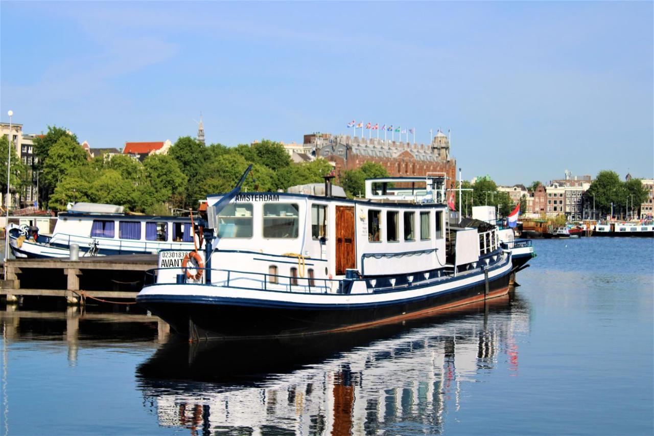 Passengership Avanti Bateau-hôtel 2*