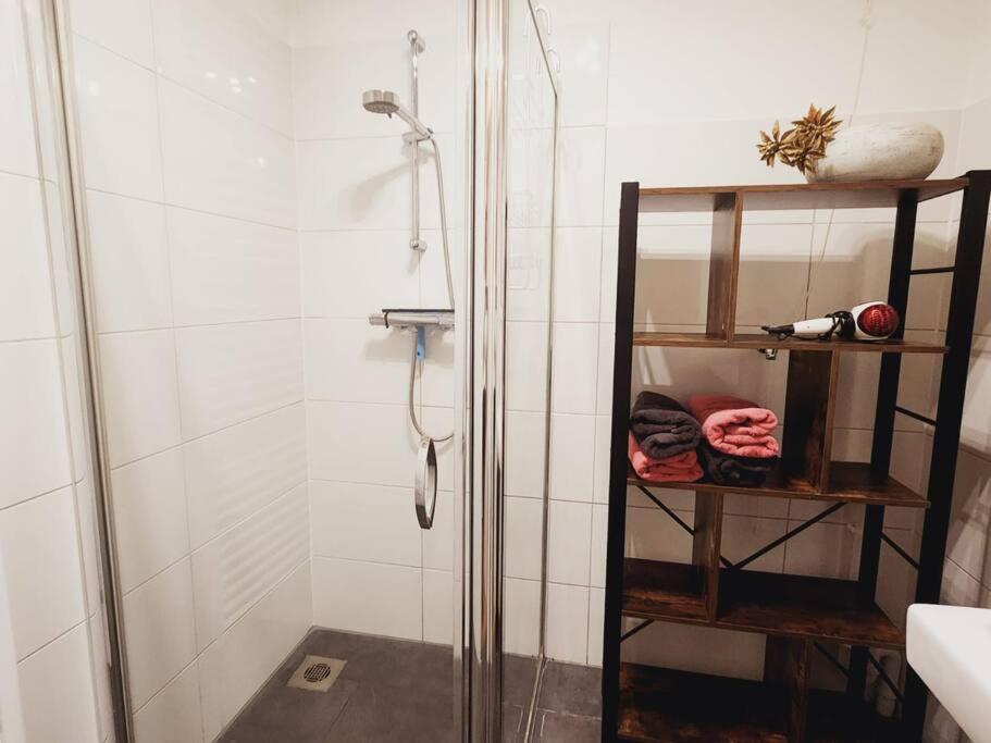 Spacious Apartment, Canal Area, Center Apartment