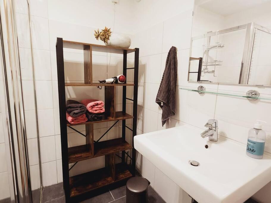 Spacious Apartment, Canal Area, Center *