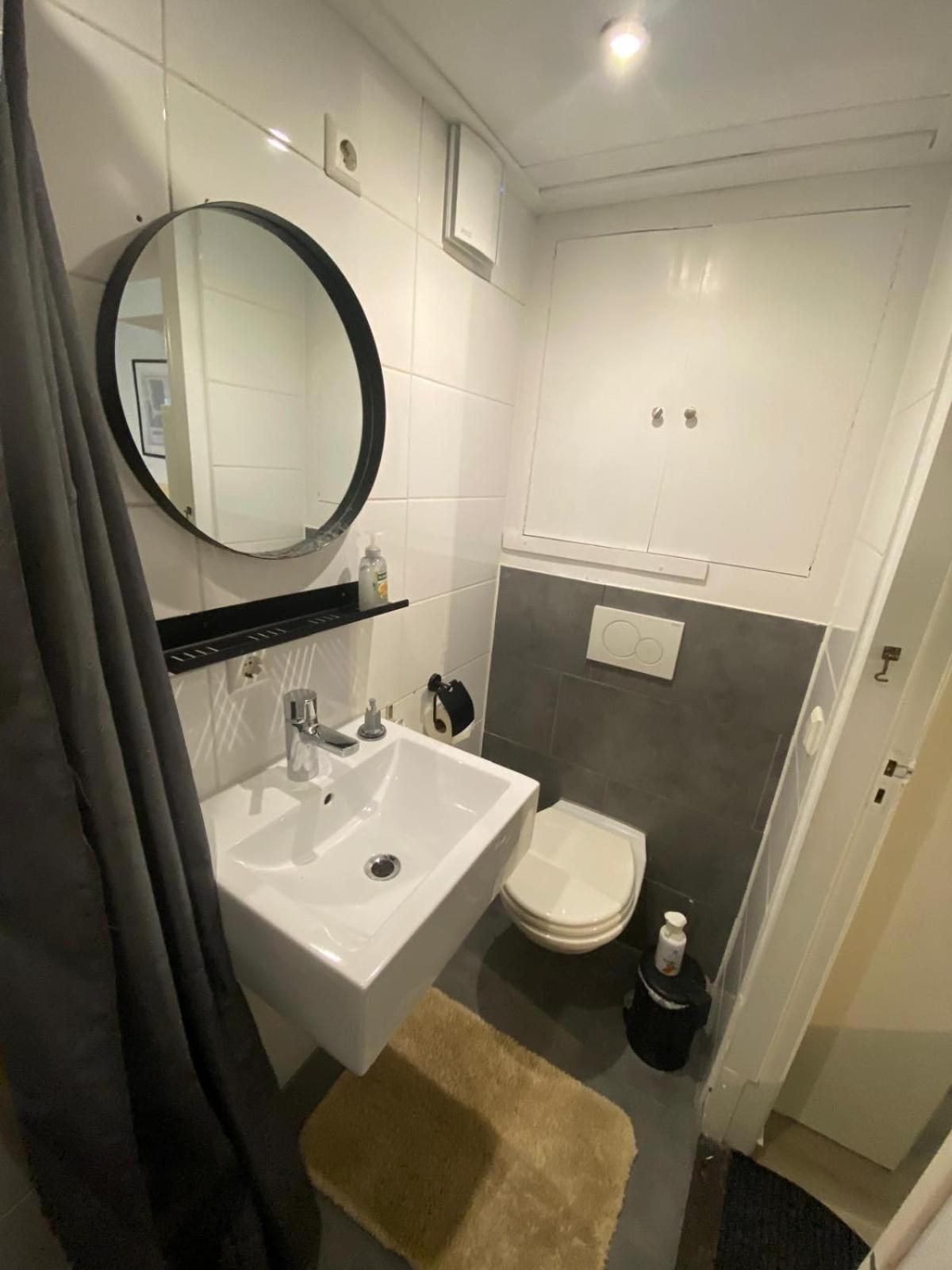 Bed & Breakfast Tiny Cozy Canalhouse