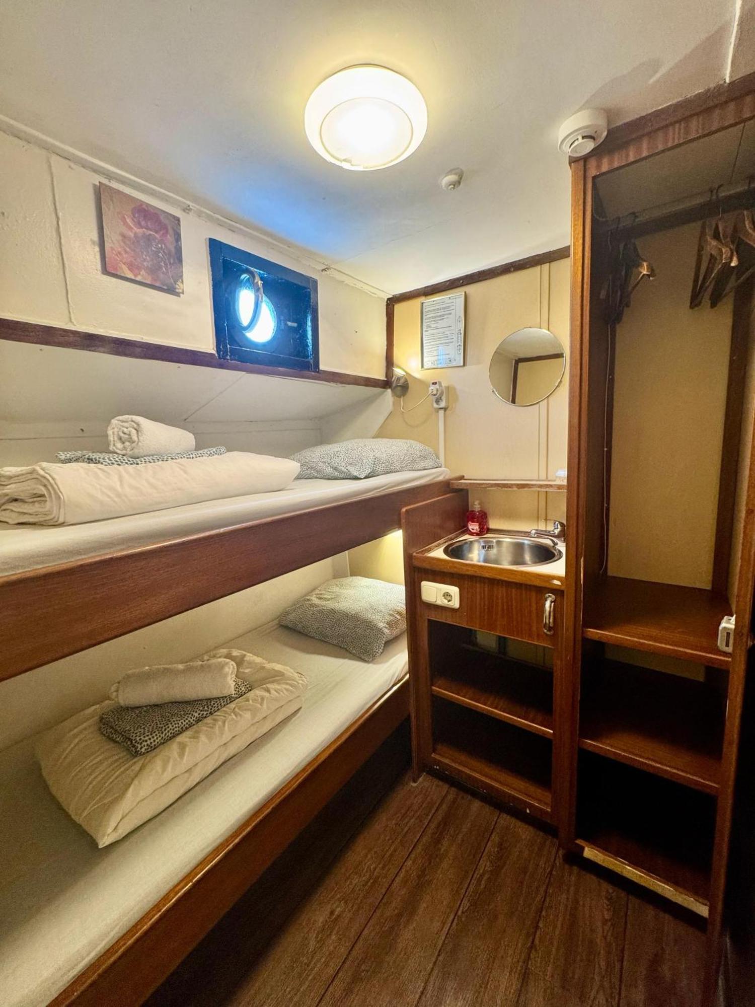 Passengership Avanti Bateau-hôtel