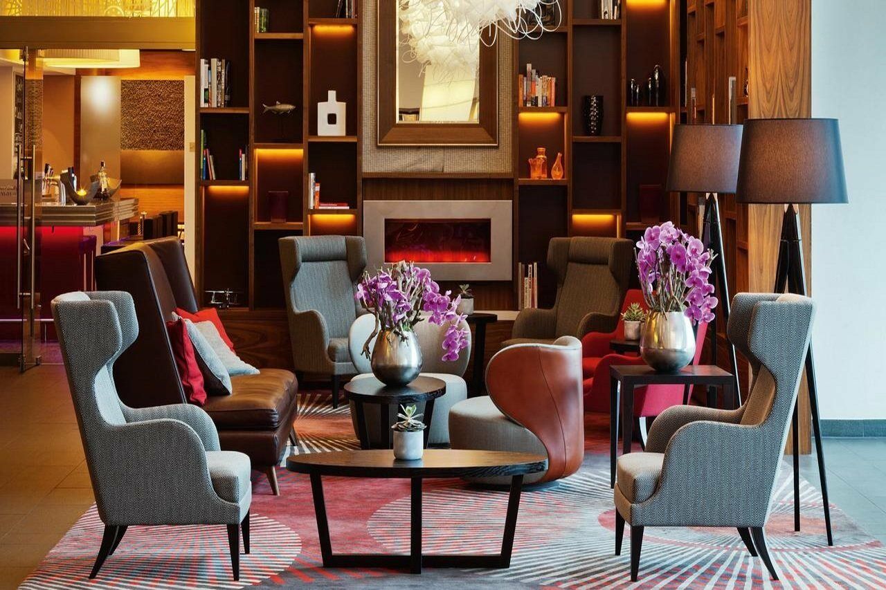Mövenpick Centre 4*