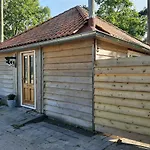 Appartement Voorhuis En Chalet Klein Waterland