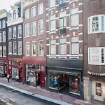 Luxury Keizersgracht Group House