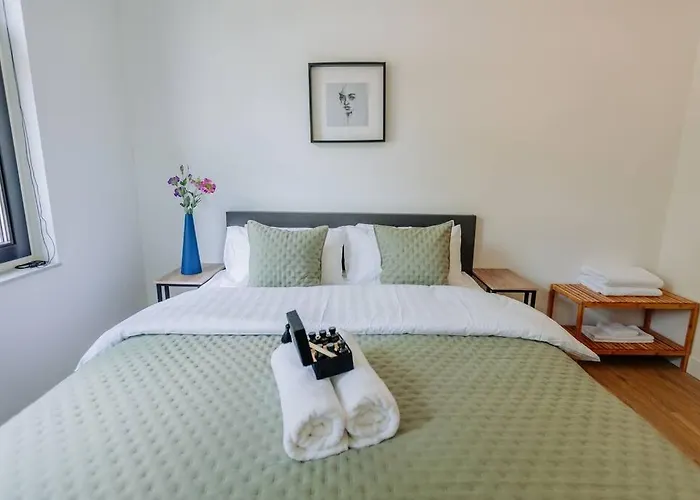 Brand New Luxurious 6 Bedroom Villa In Amsterdam