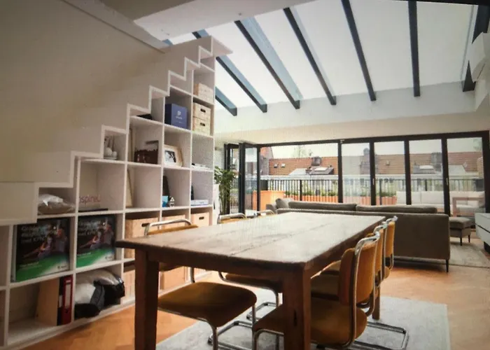 Fantastic Bright Penthouse