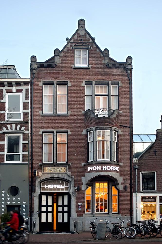Hotel Iron Horse