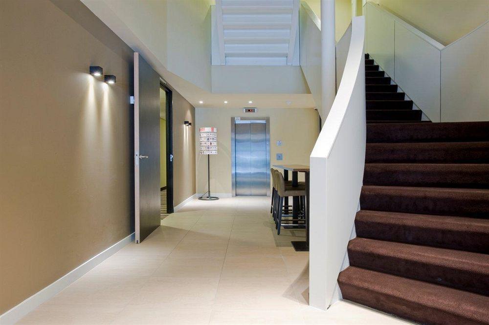 Hotel Express - South By Ihg