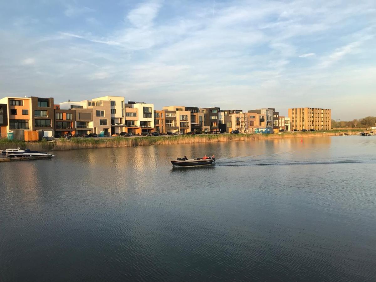 Waterfront * Amesterdão