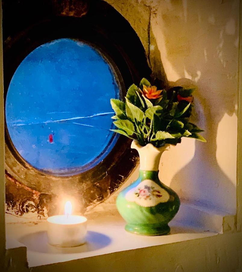 Couette-café Romantic Houseboat *