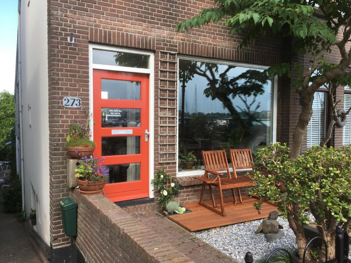 Fenelli Bed And Bike Amsterdam