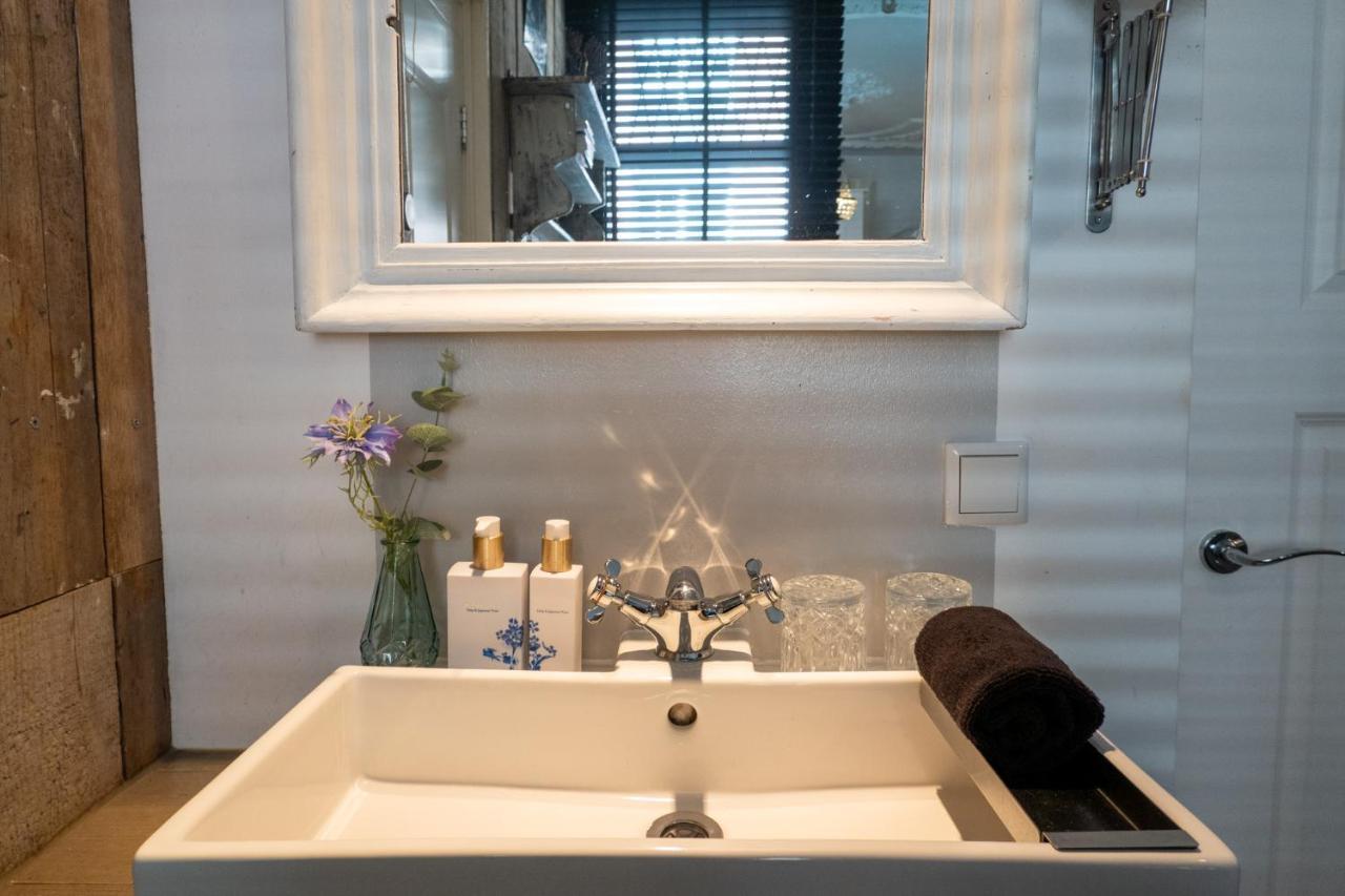 Guesthouseamsterdam Guest house Amsterdam