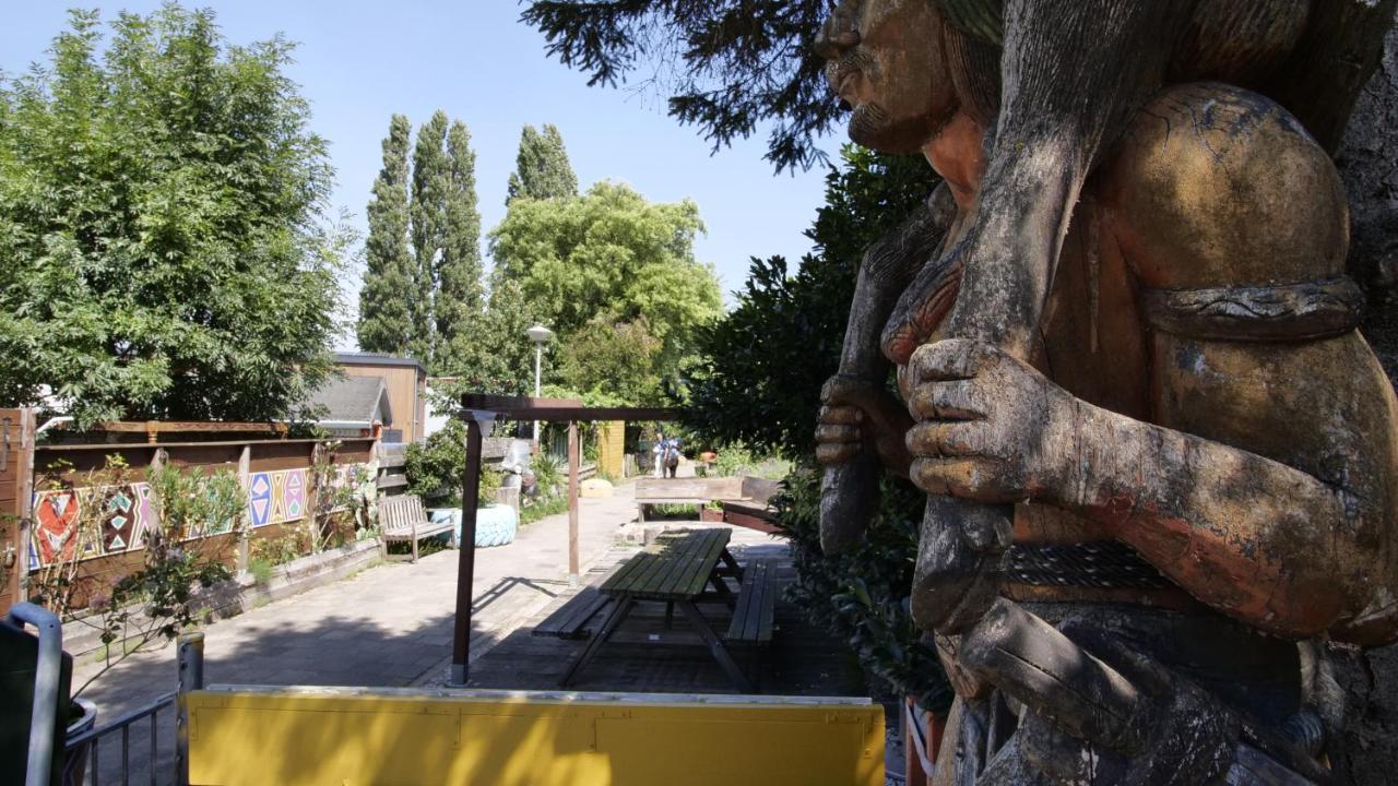 Houseboat With Water Terrace, Free Parking, Free Bikes & Fast Wifi Couette-café
