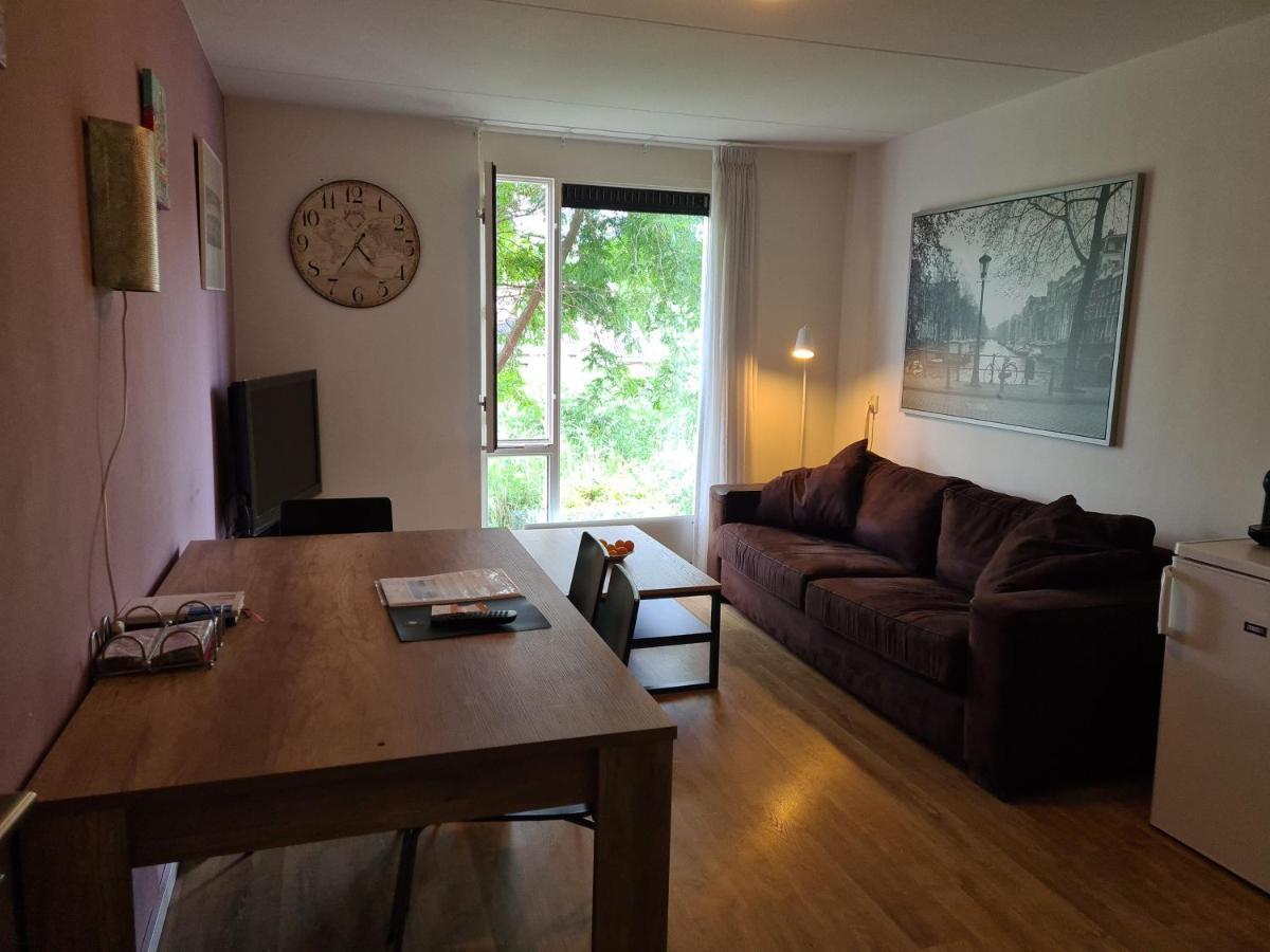 Royale En Schone Met Dakterras * Amsterdam