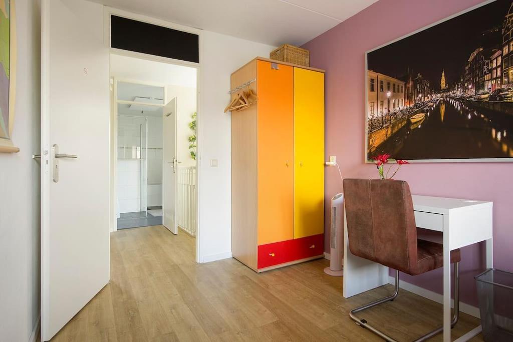 Accommodatie bij particulieren Royale En Schone Met Dakterras Amsterdam