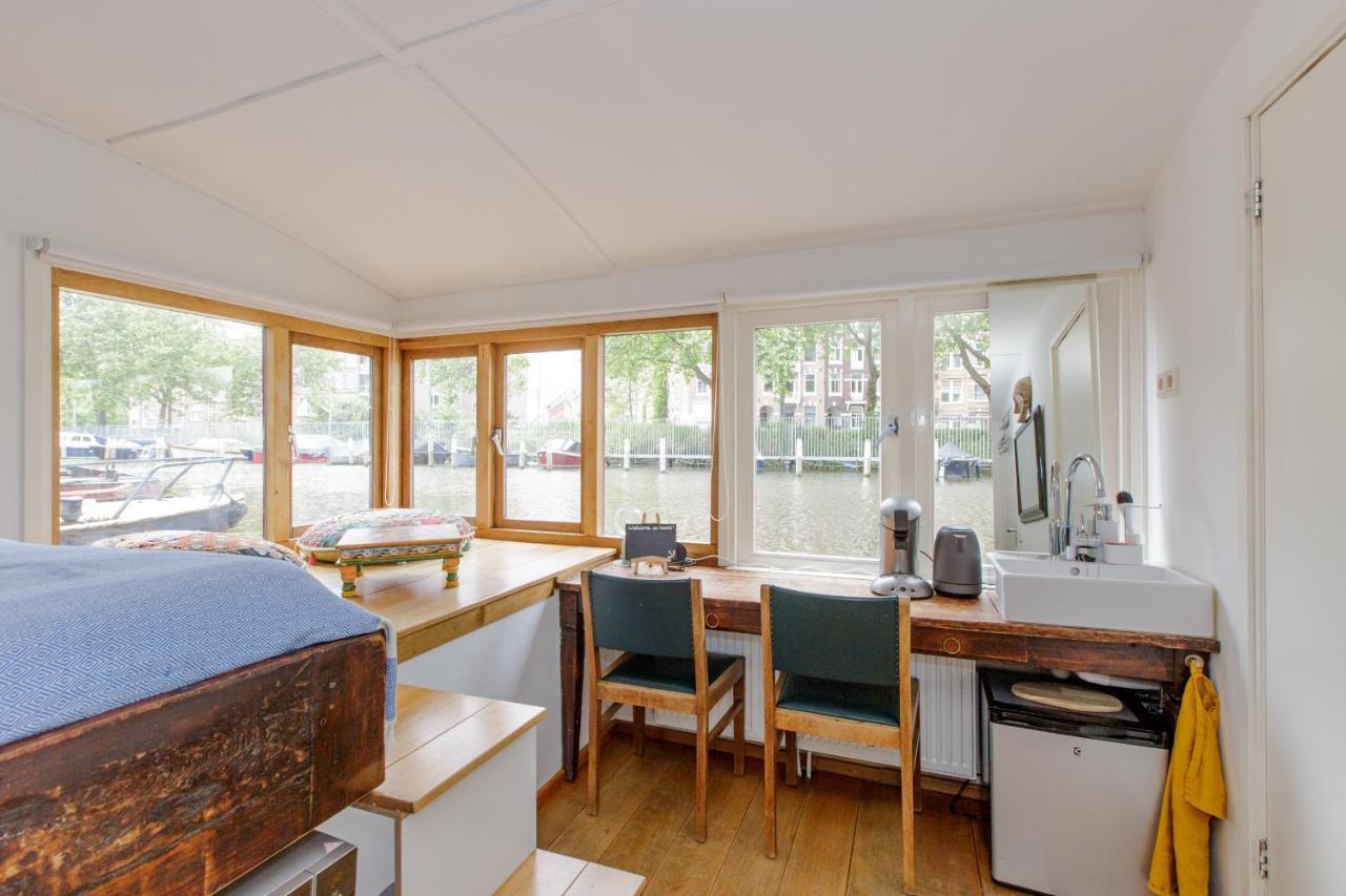 Botel The Houseboat Family - De Jordaan *