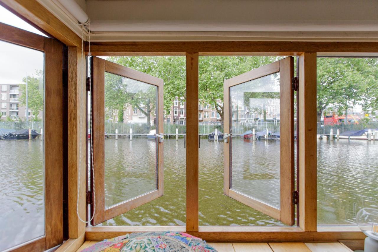 The Houseboat Family - De Jordaan Amsterdam