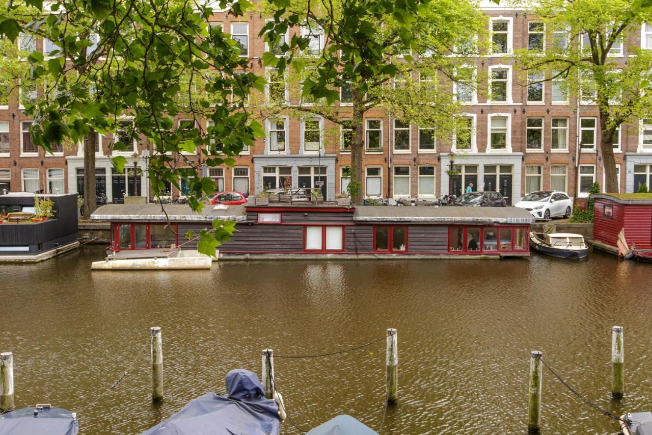 The Houseboat Family - De Jordaan