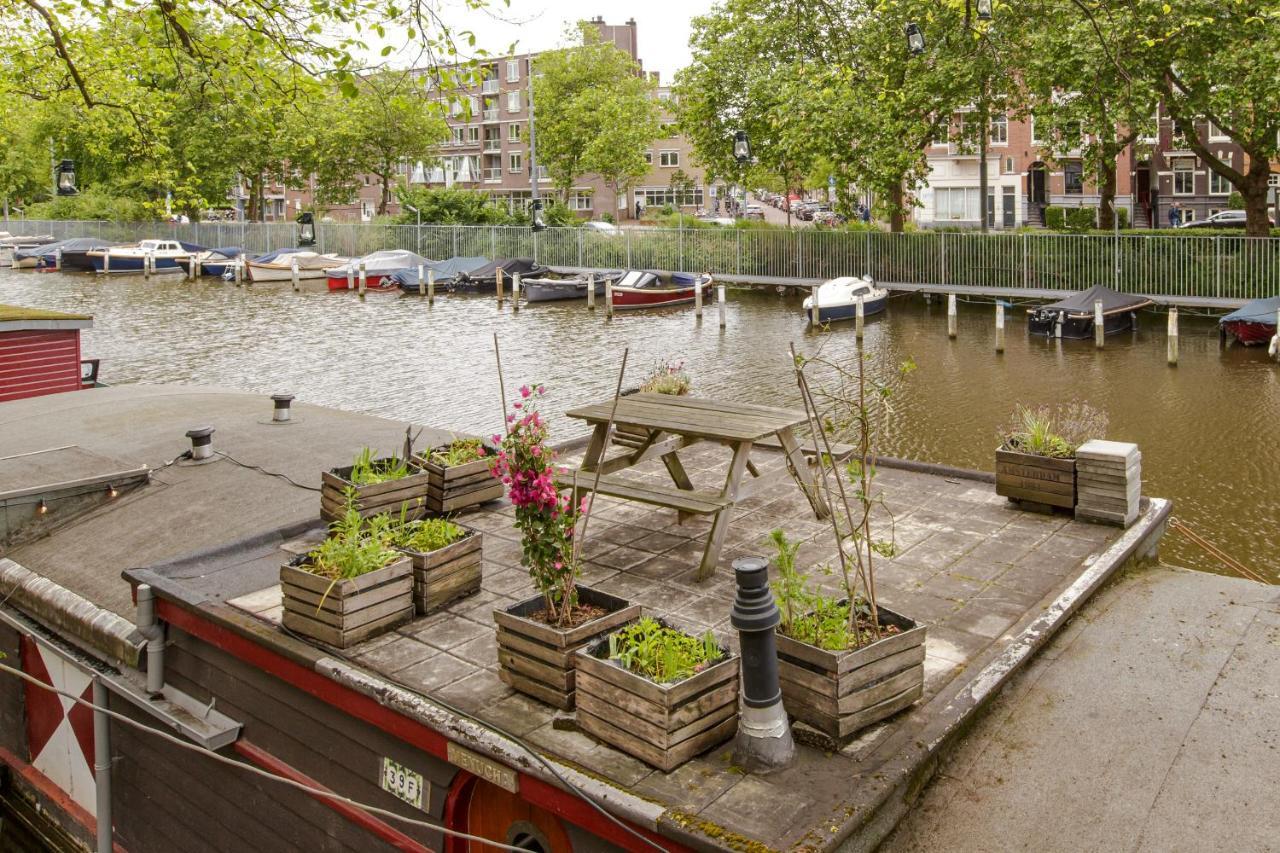 The Houseboat Family - De Jordaan Amsterdam