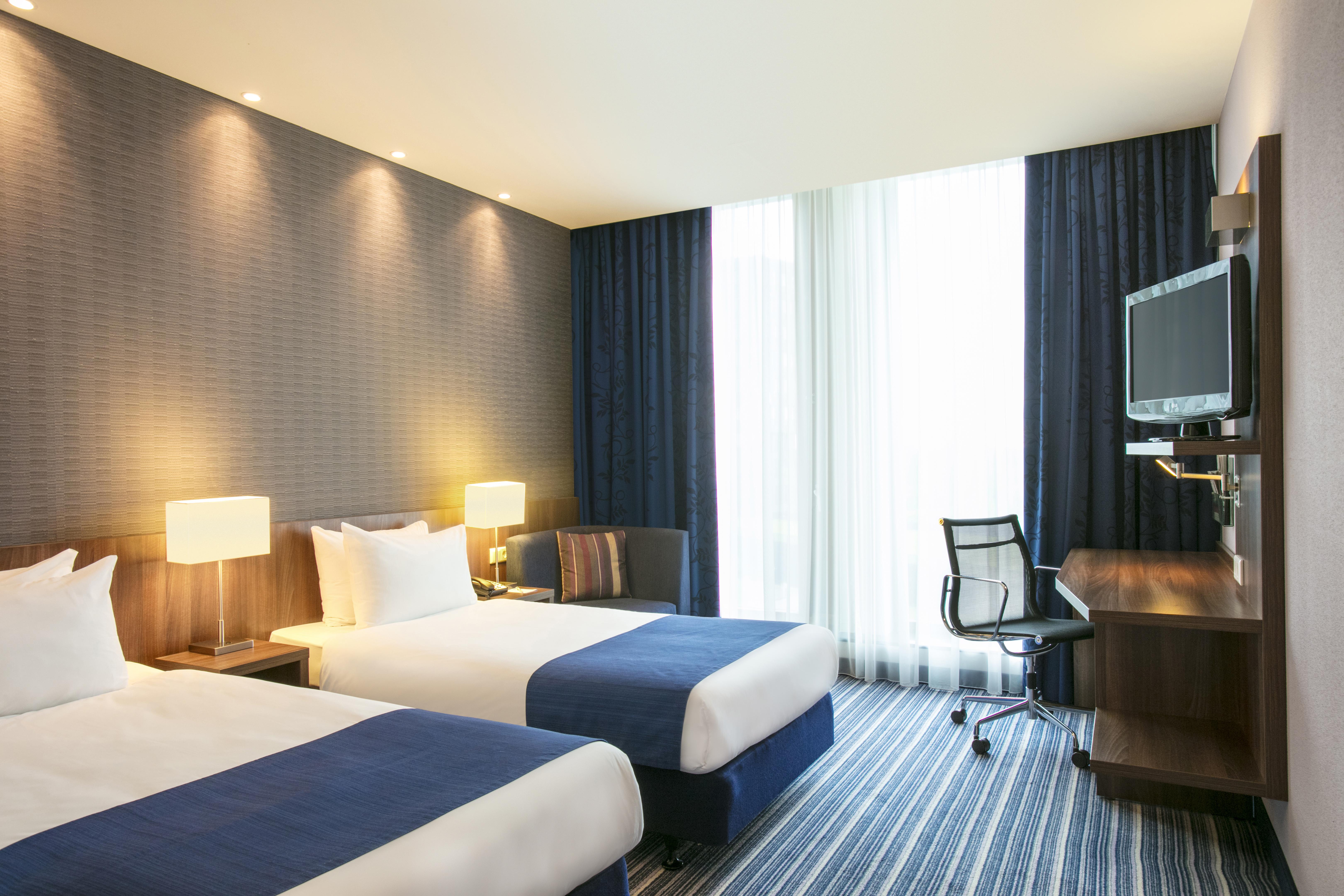 Hotel Express - South By Ihg