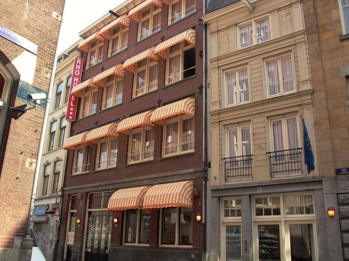 Rho Hotel
