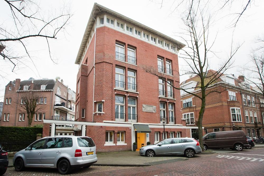 Dutch Design Vondelpark Hotel