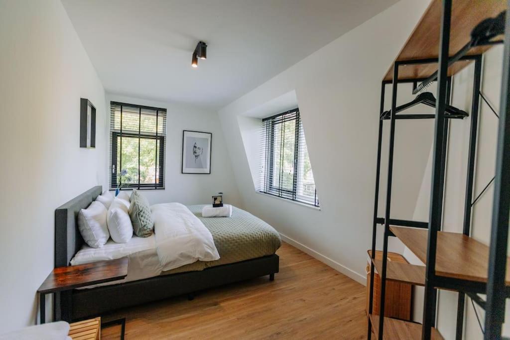 Villa Brand New Luxurious 6 Bedroom In Amsterdam