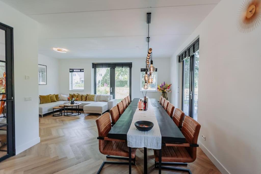 Brand New Luxurious 6 Bedroom In * Amsterdam