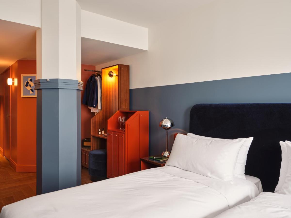 The Hoxton, Lloyd 4*