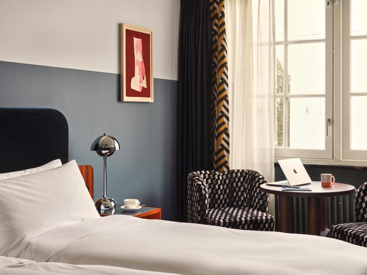 The Hoxton, Lloyd 4*