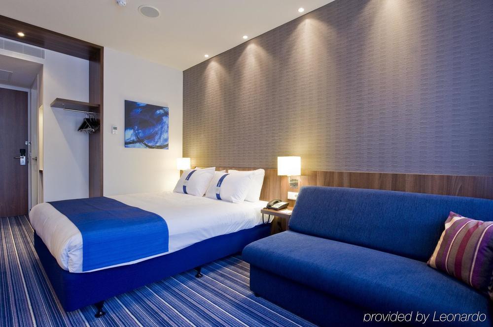 Hotel Express - South By Ihg