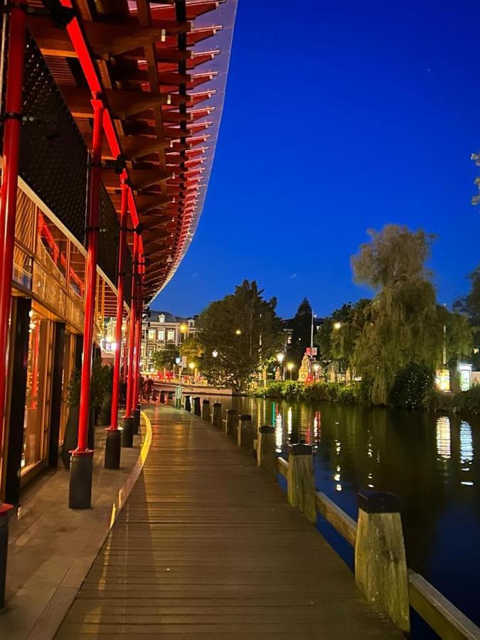 Euphrate Houseboat Amsterdam