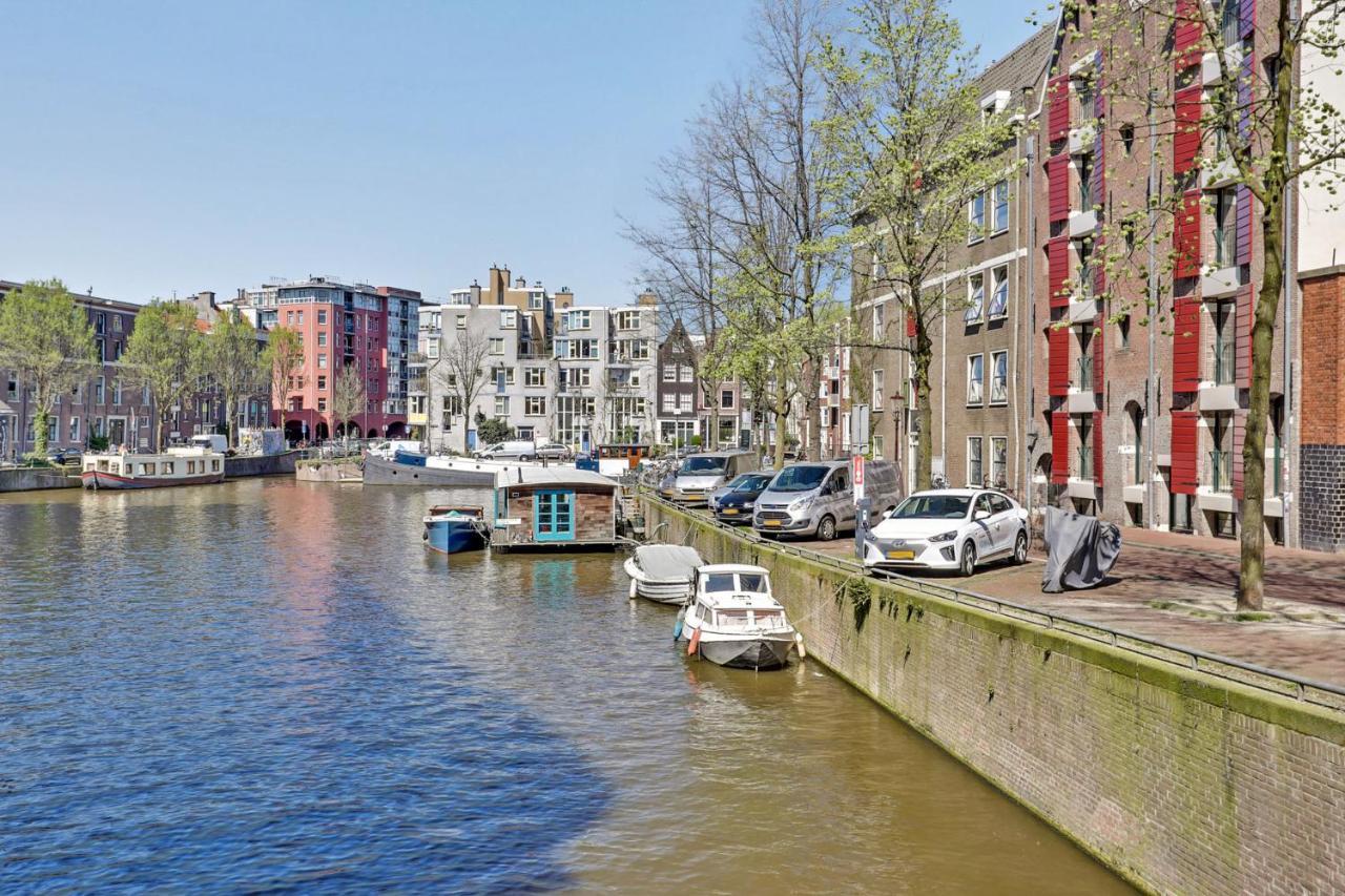 Maison d'hôtes City-centre, Canal-house, Luxurious , Stylish Bedroom, Ensuite Bathroom