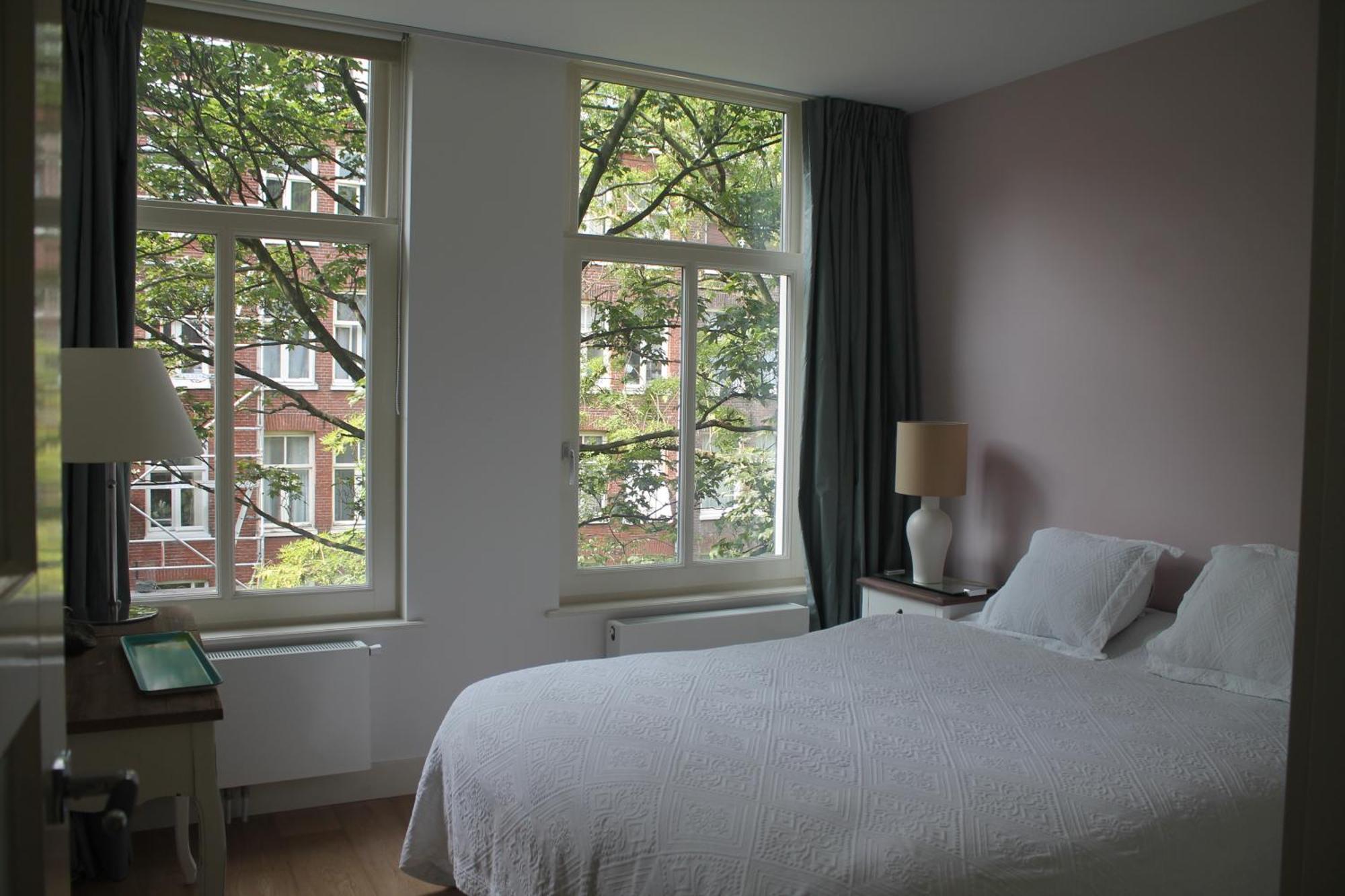Great Bed And Breakfast Amsterdam Acomodação com café da manhã 