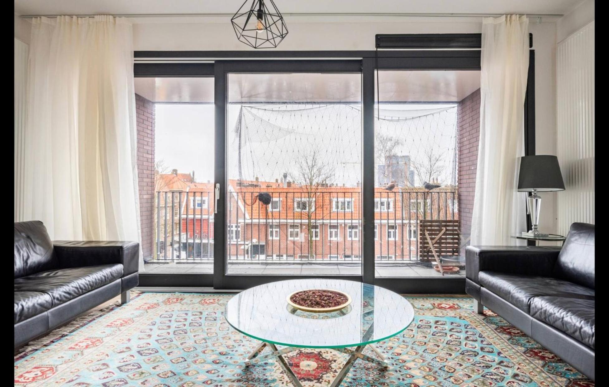 Apartamento 4-bedroom- Central Located- 120 Sqr Meter