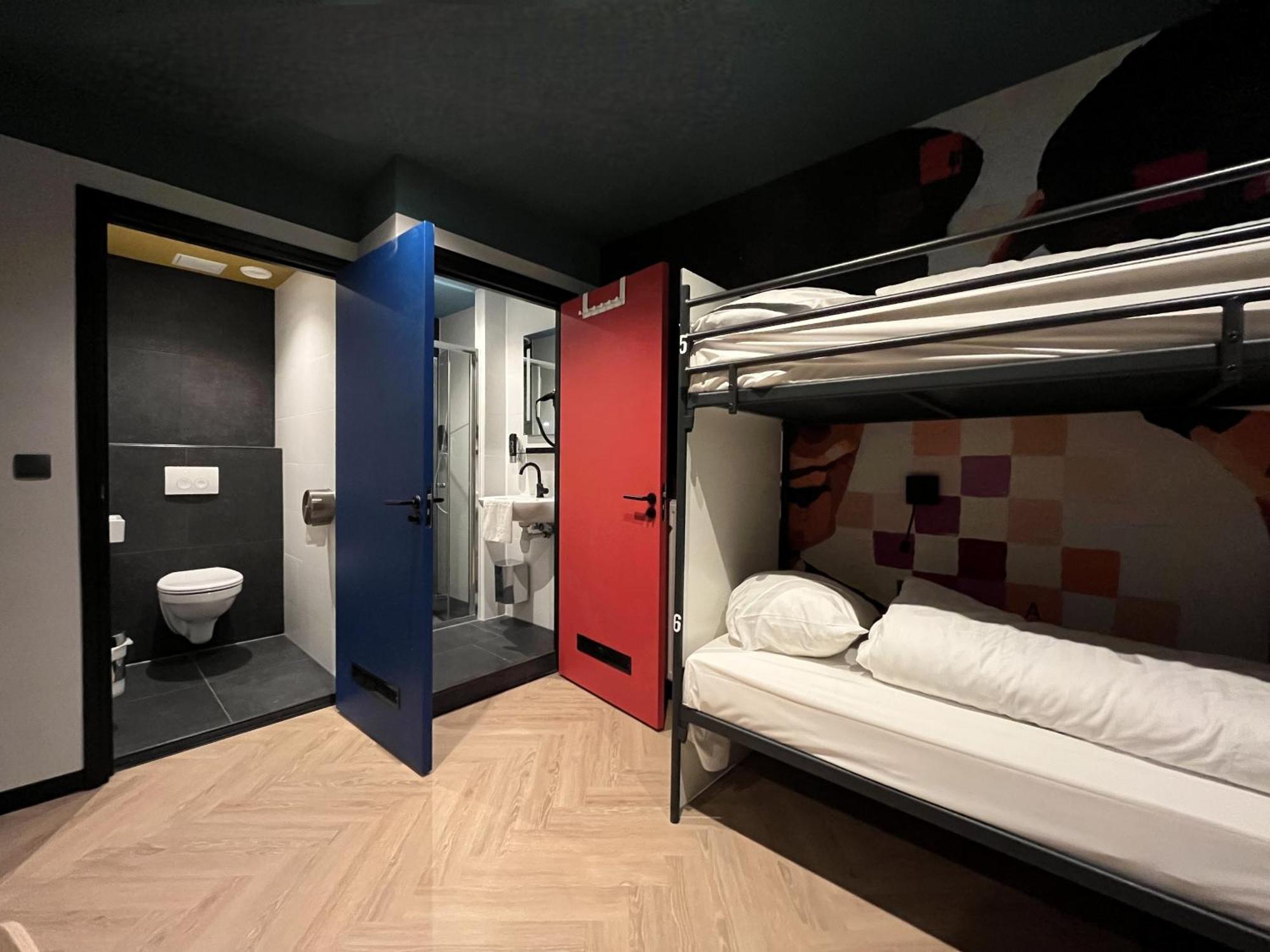 Hostel Heart Of *