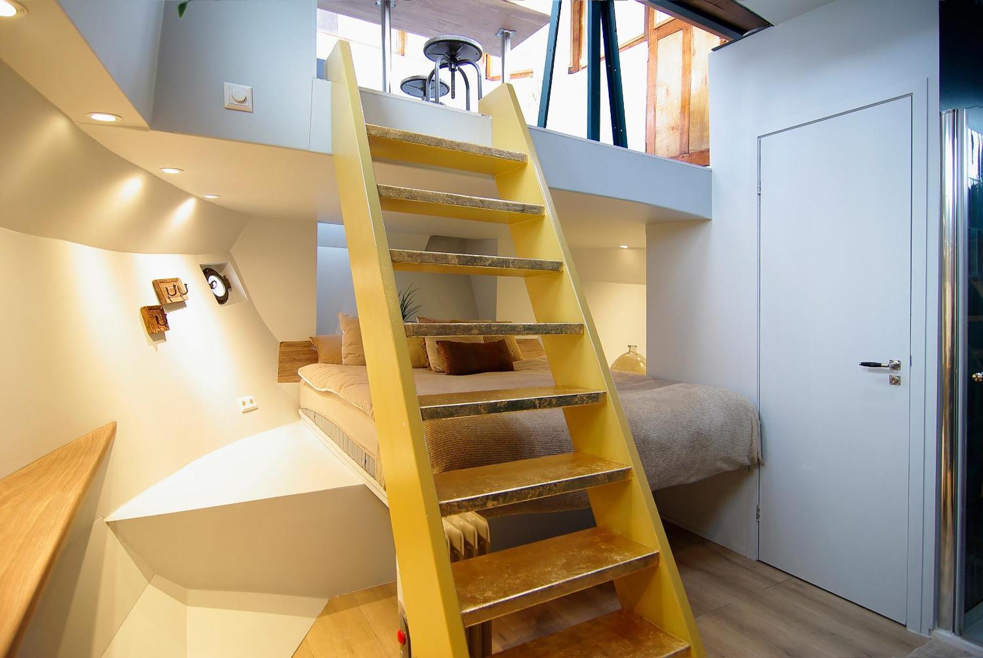 Gasthuis Najade Eco Houseboat Amsterdam