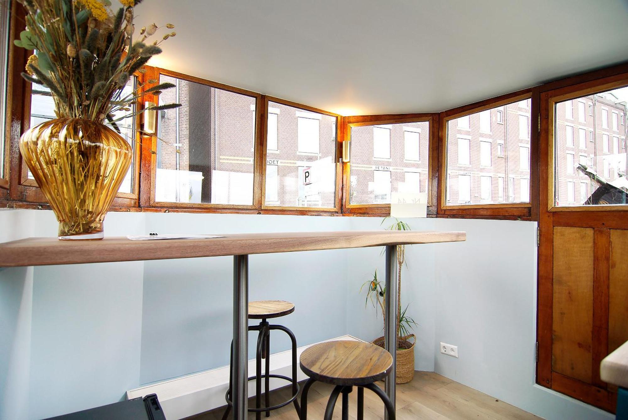 Gasthuis Najade Eco Houseboat *