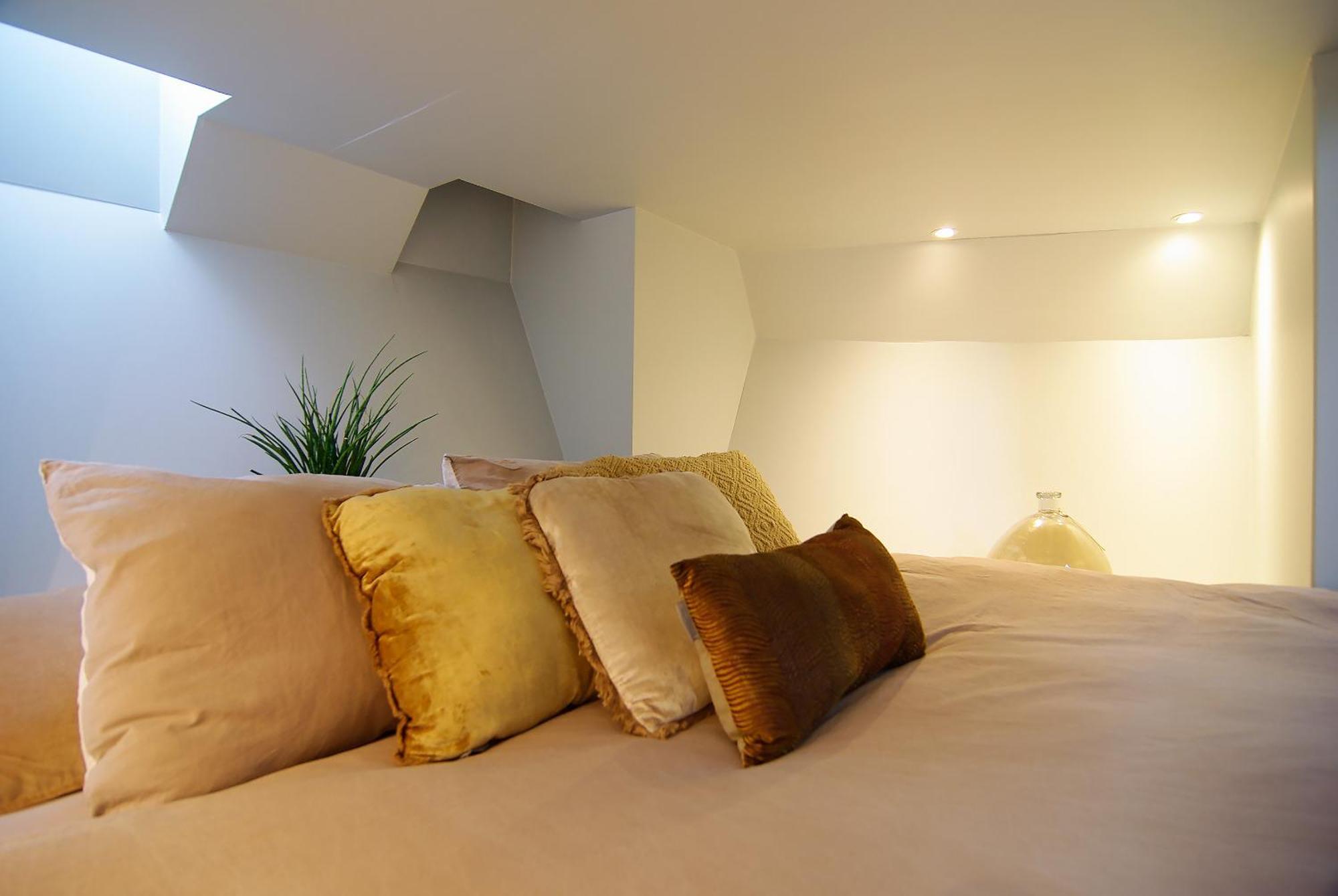 Najade Eco Houseboat Gasthuis Amsterdam