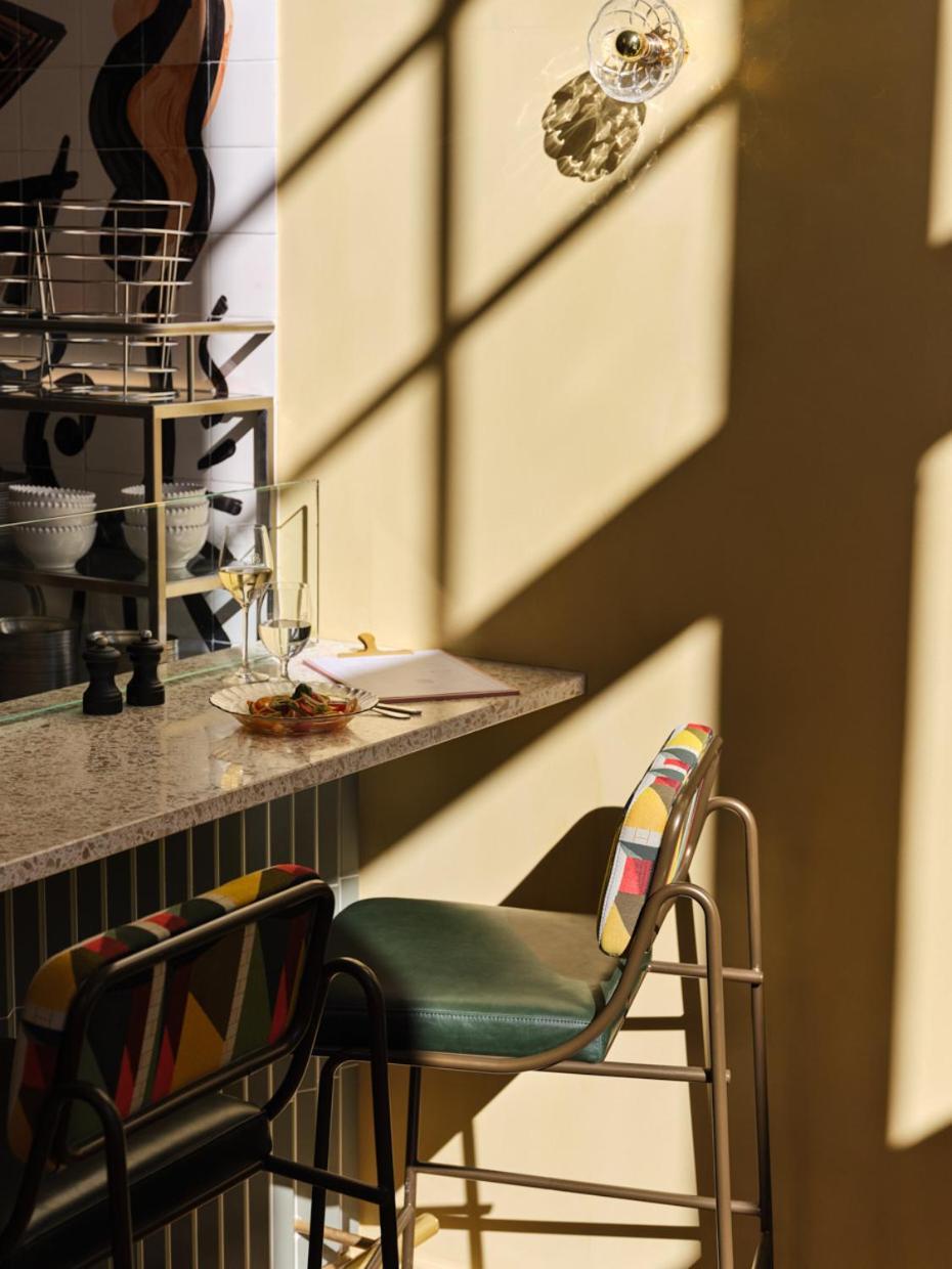 The Hoxton, Lloyd 4*