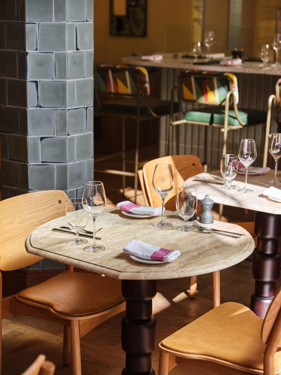 The Hoxton, Lloyd 4*