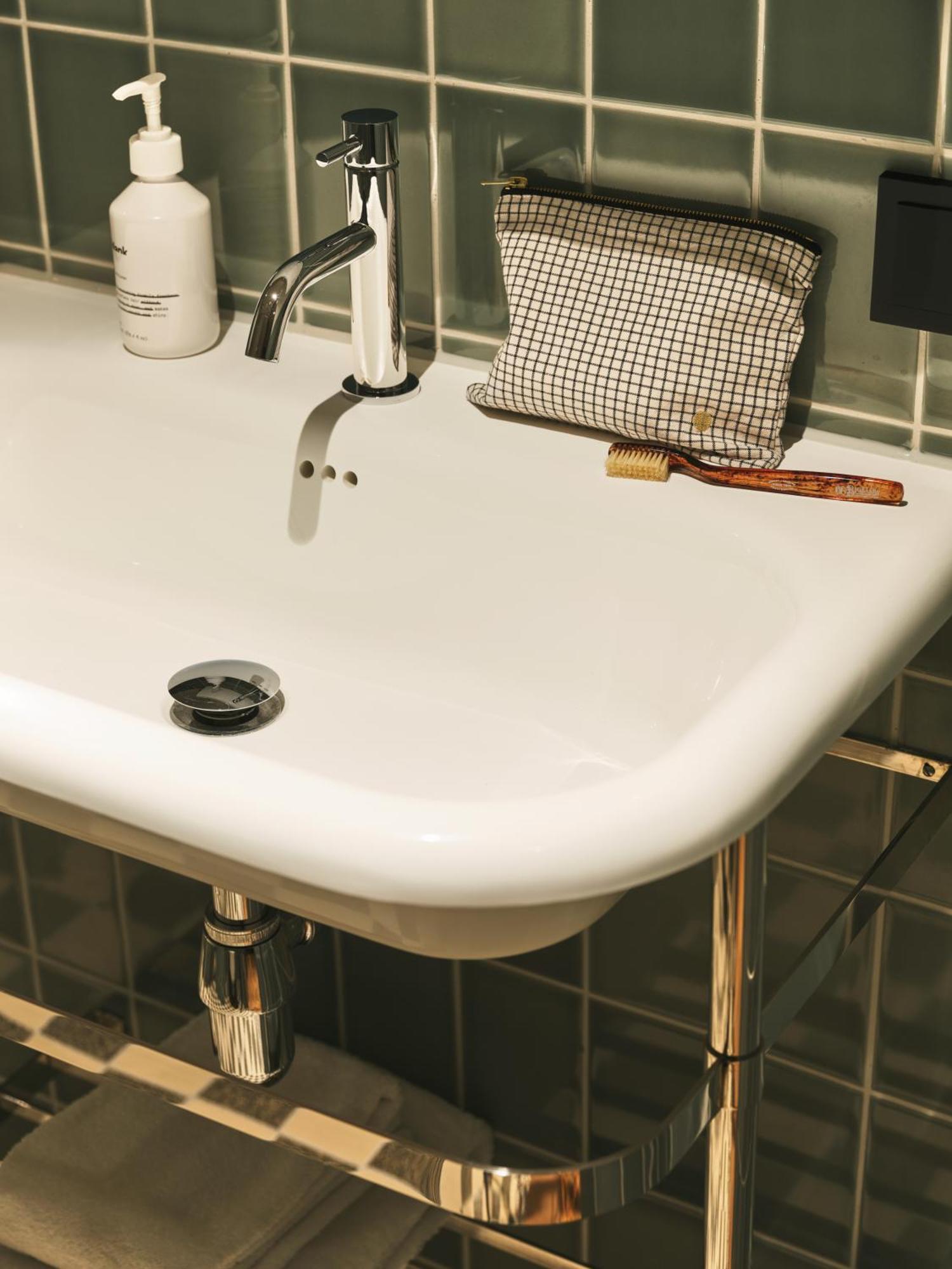 Hotel The Hoxton, Lloyd 4*