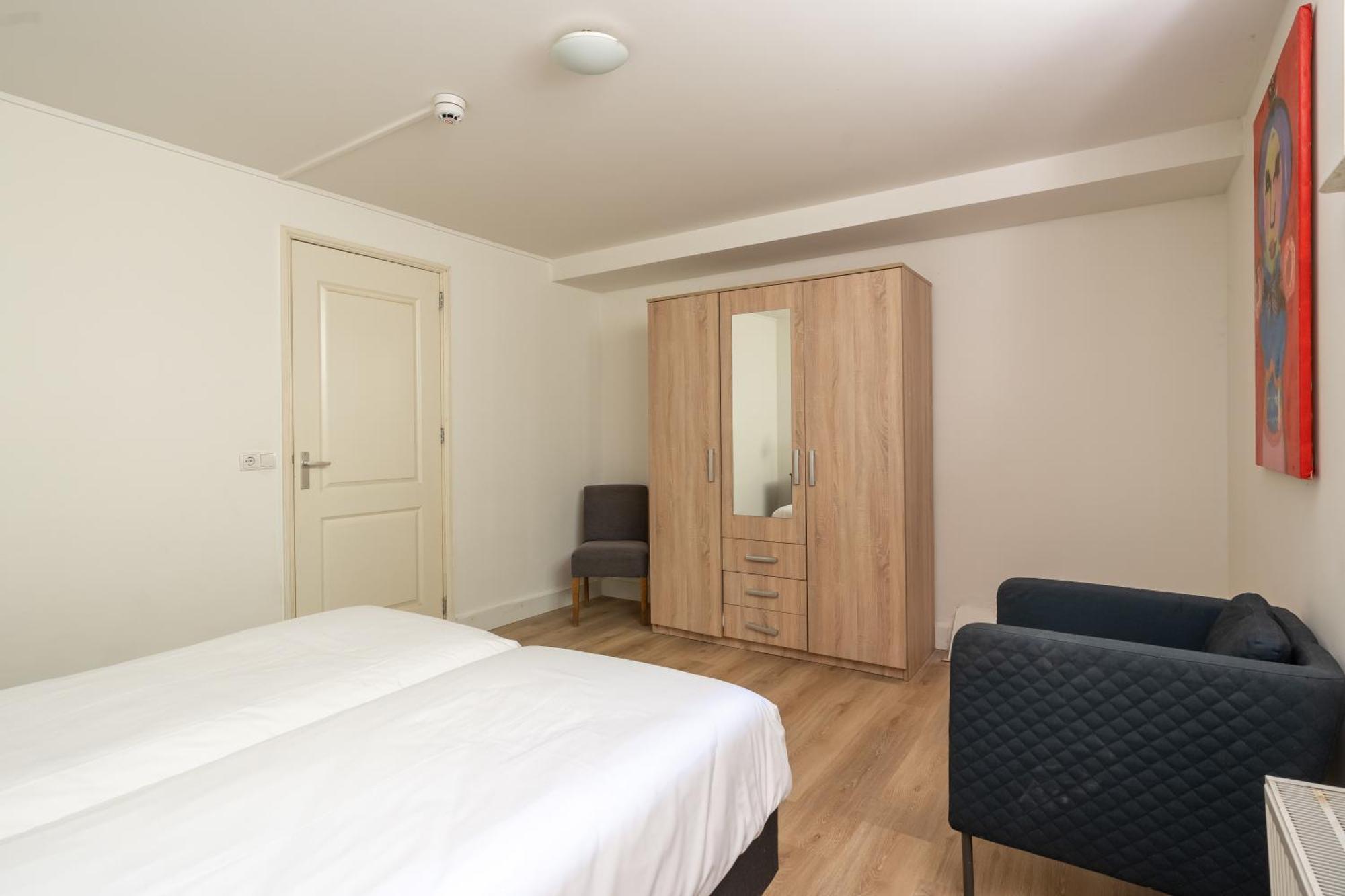 Aparthotel Dockside Flats