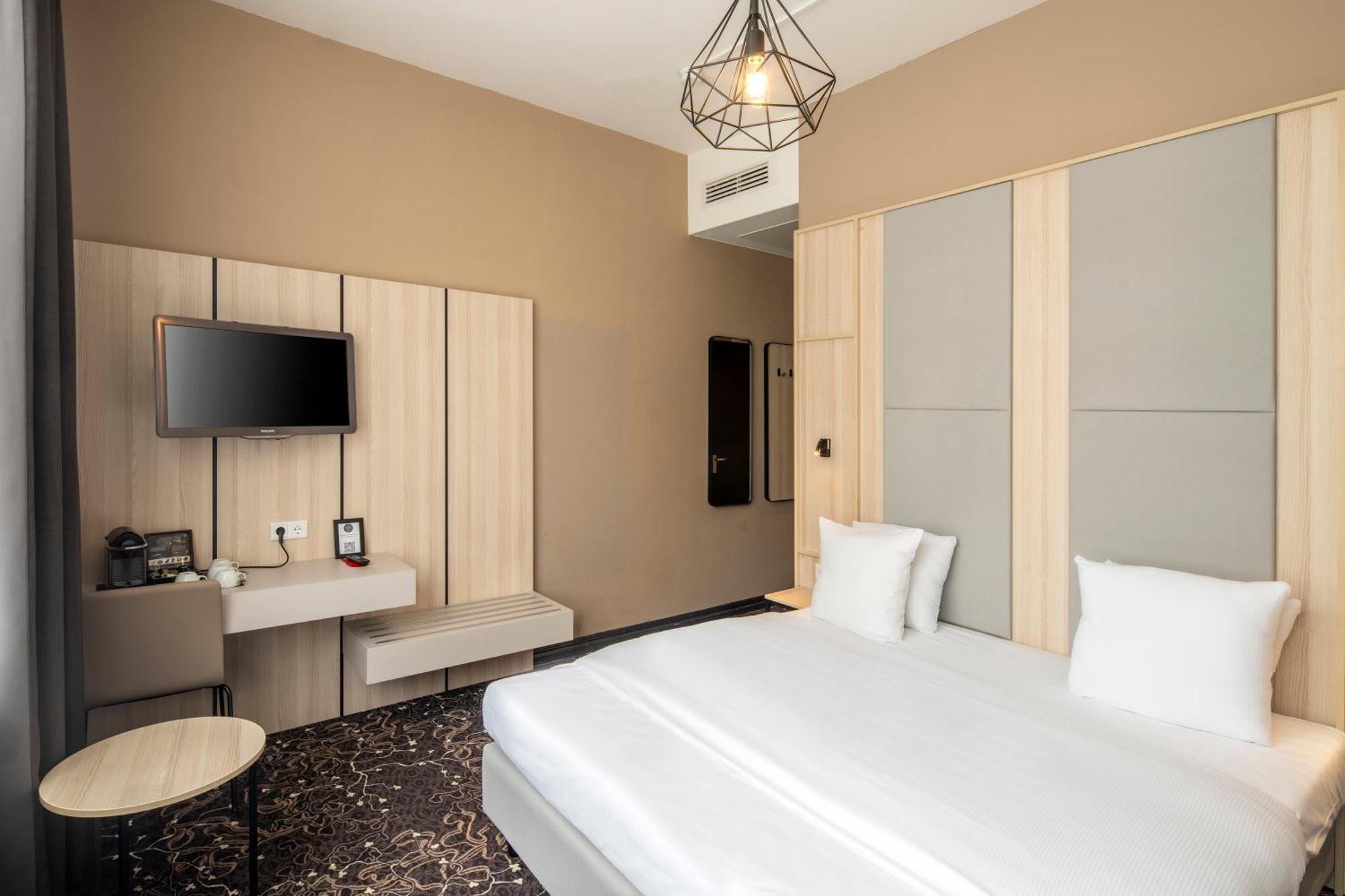 The Alfred Hotel 3*