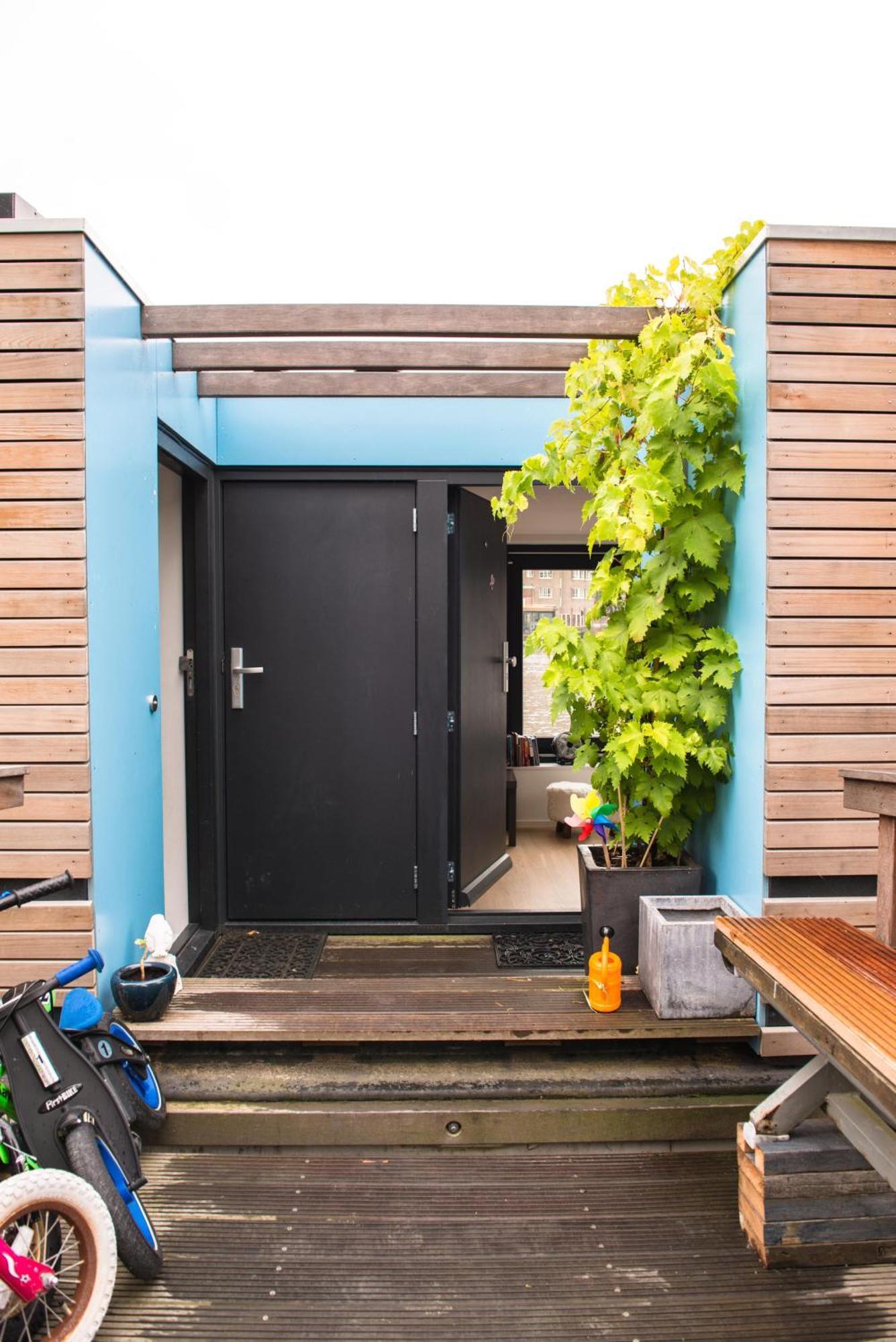 Gasthof Houseboat Ark Amstel Amsterdam