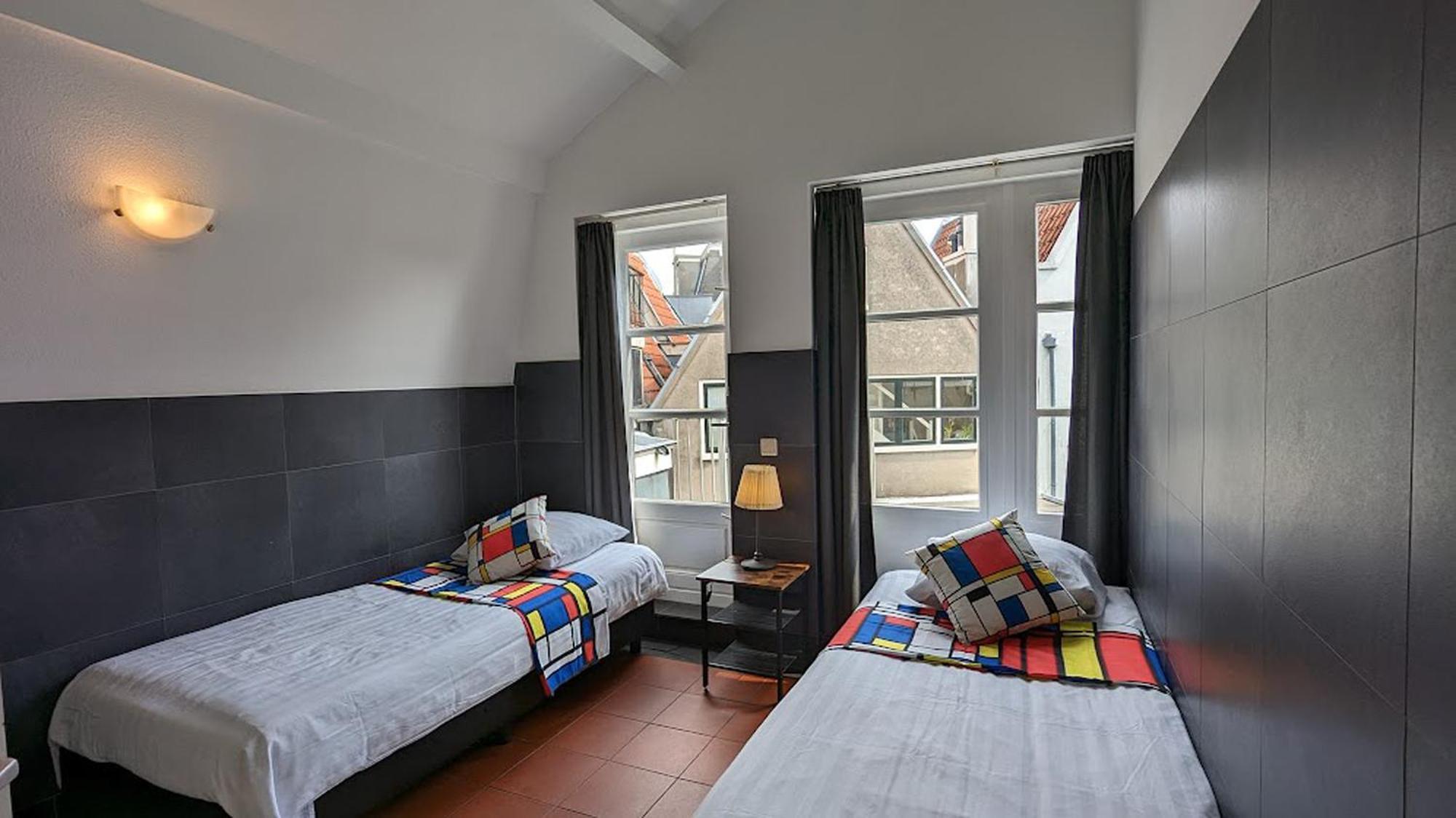 The In The Center 4* Amsterdam