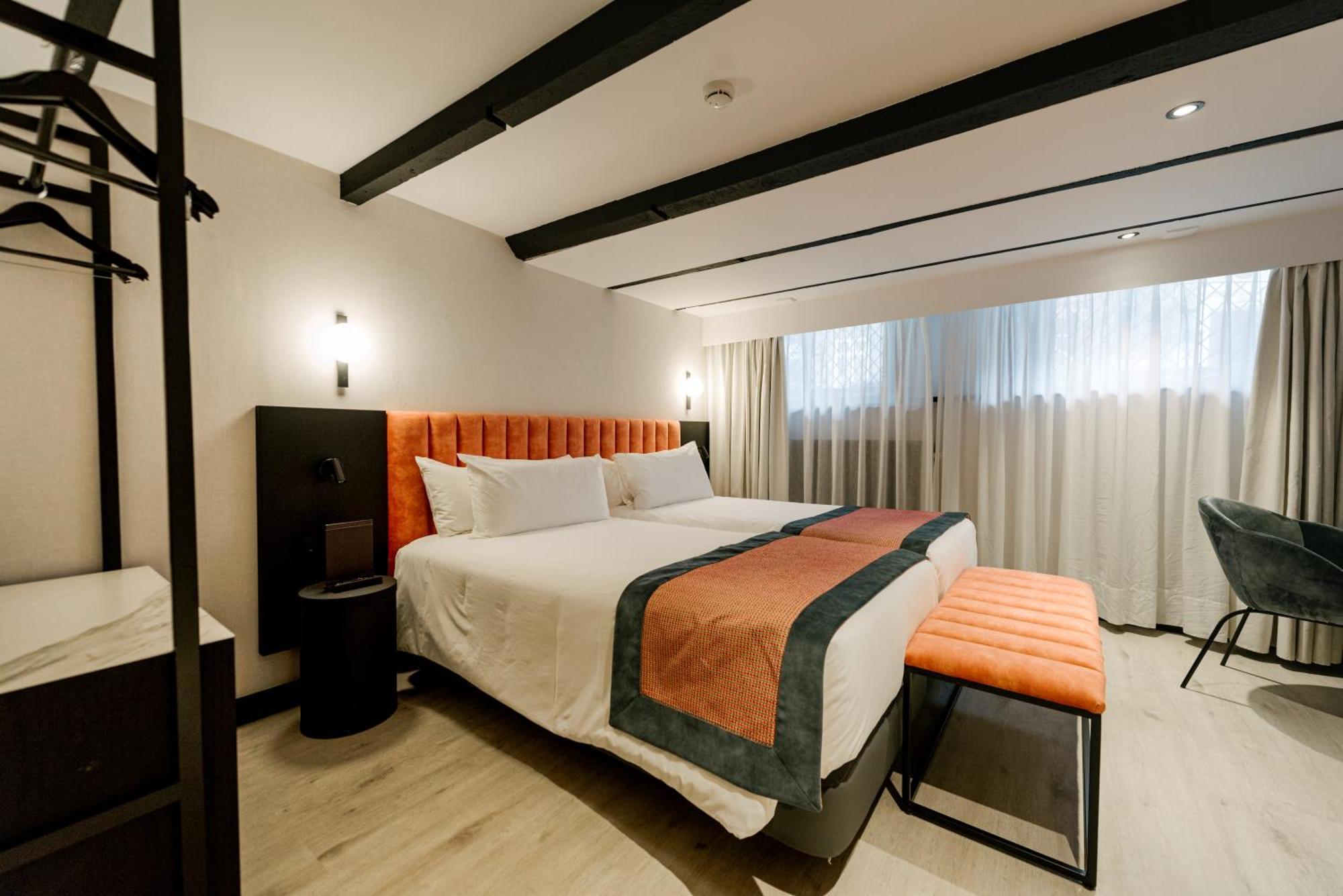 Catalonia Vondel 4* Amesterdão