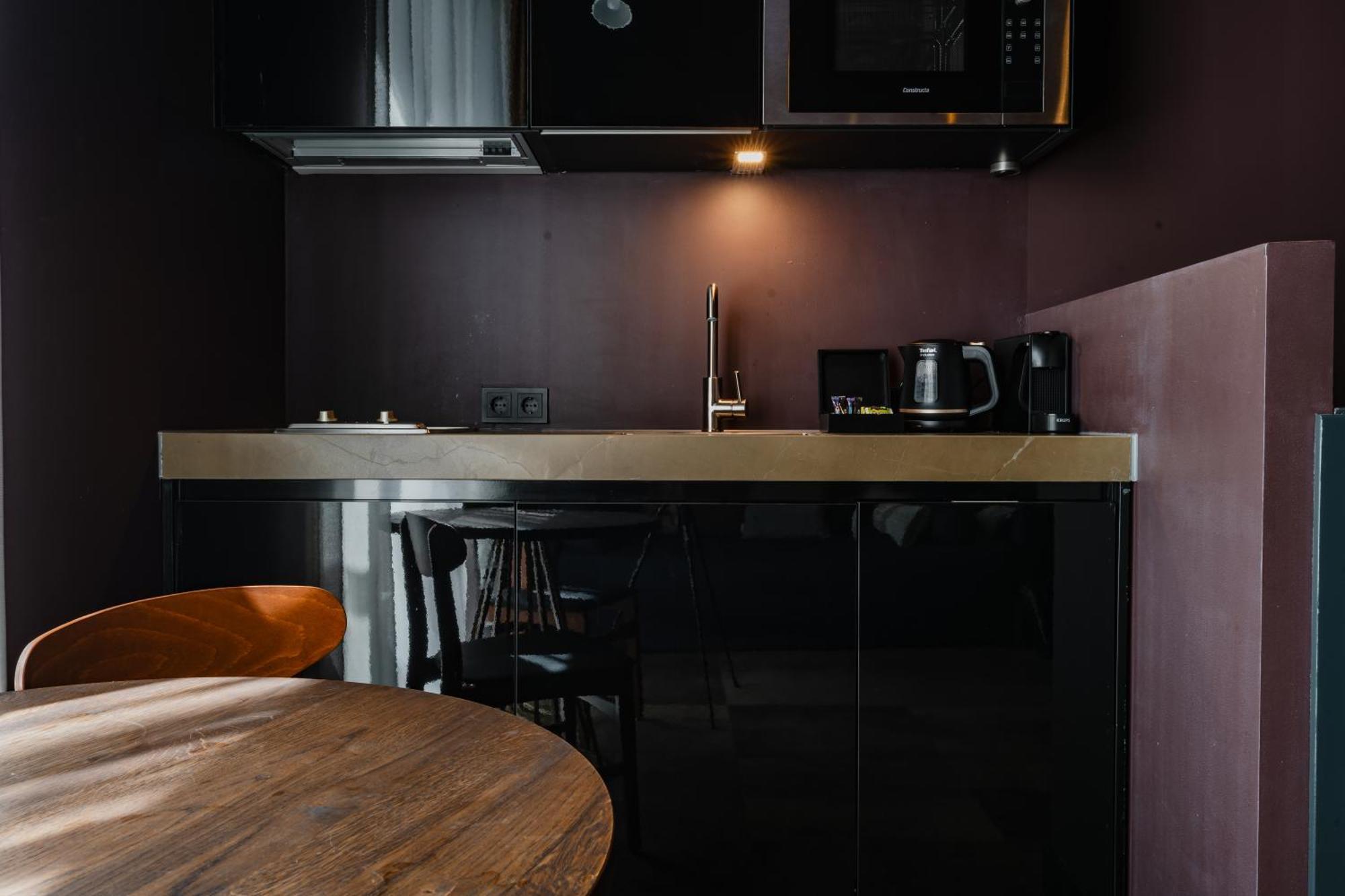 Hotel De Jonker Urban & 4*
