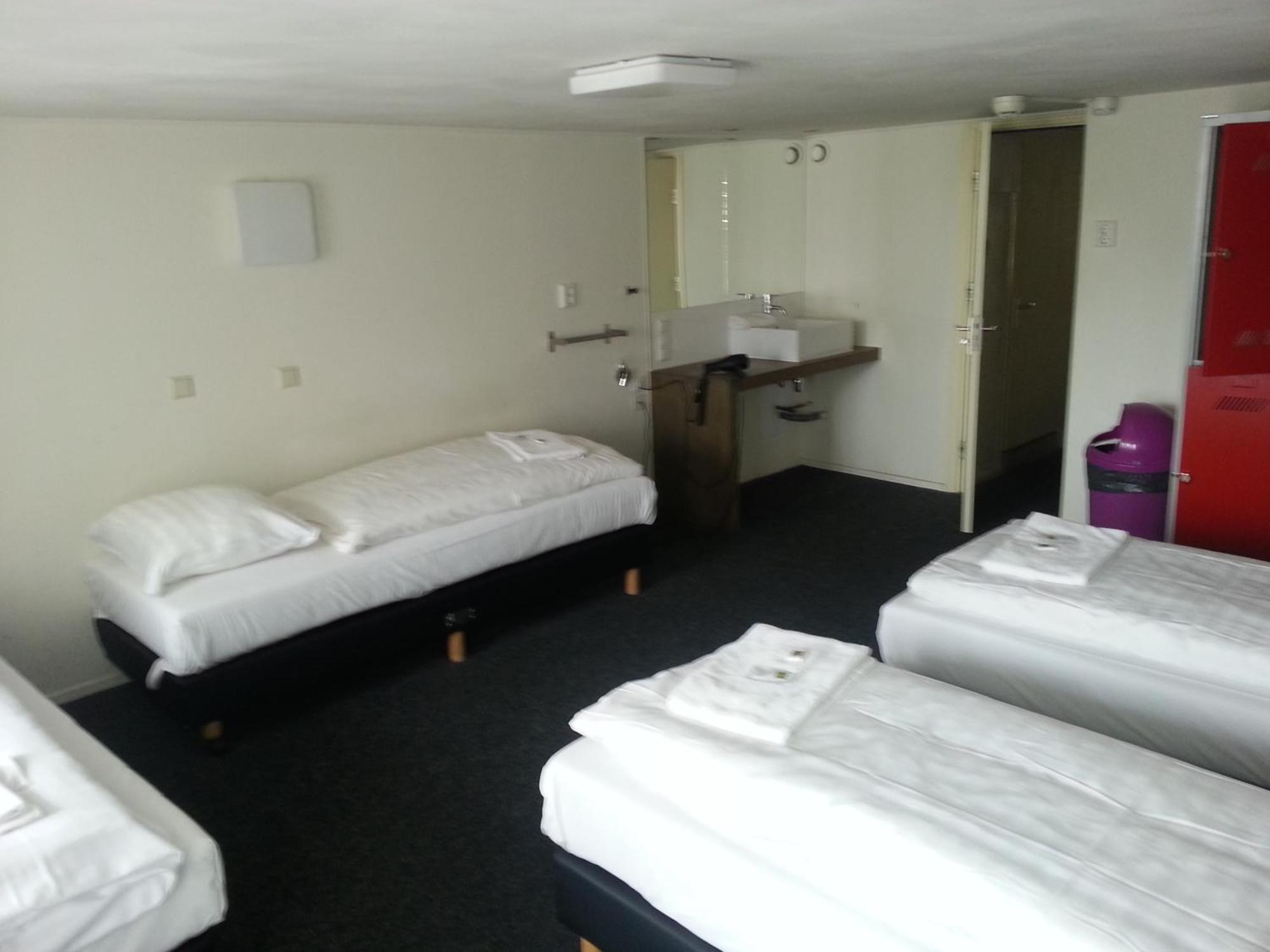 St Christophers At The Winston Hostel *