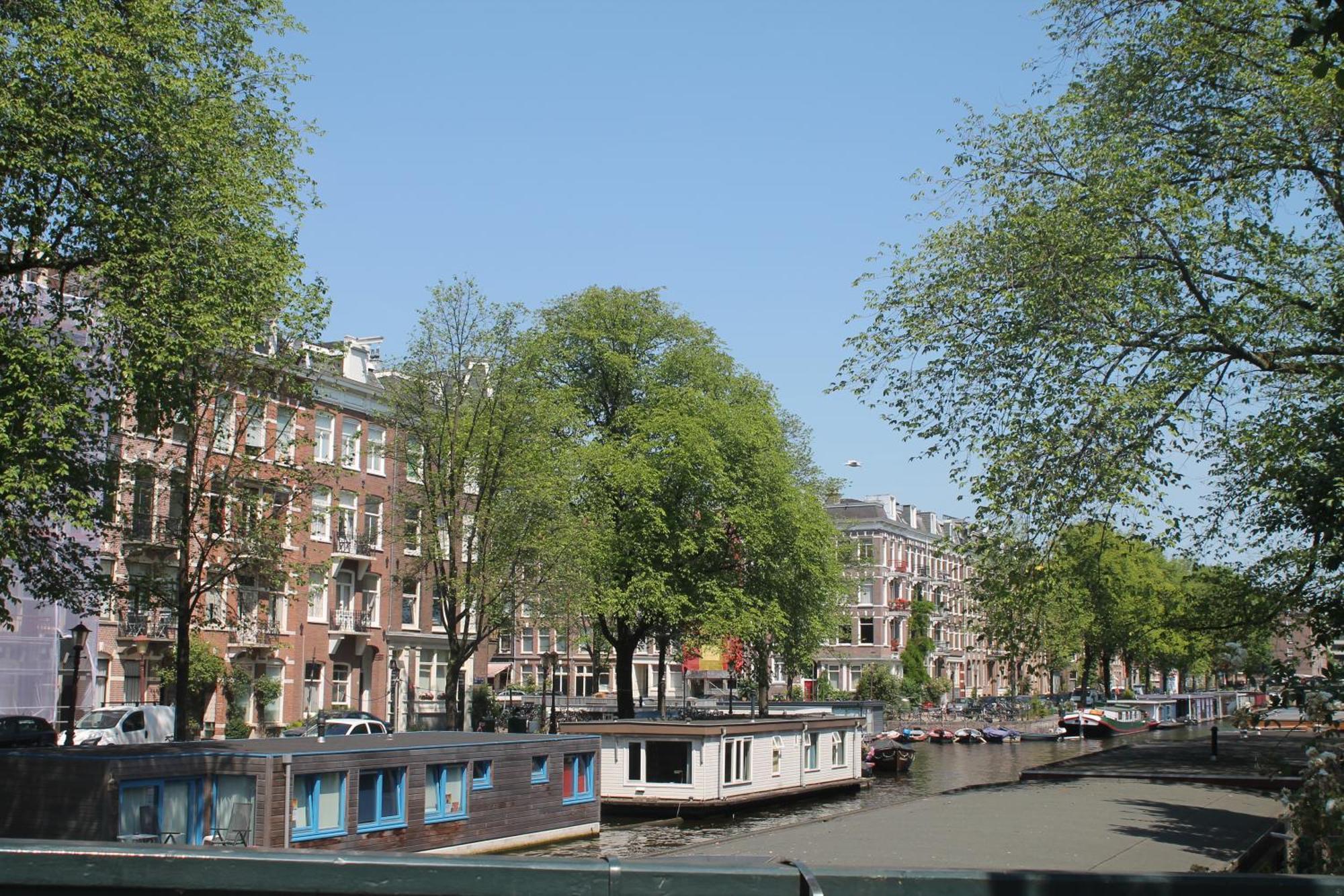 Great Bed And Breakfast Amsterdam Acomodação com café da manhã 